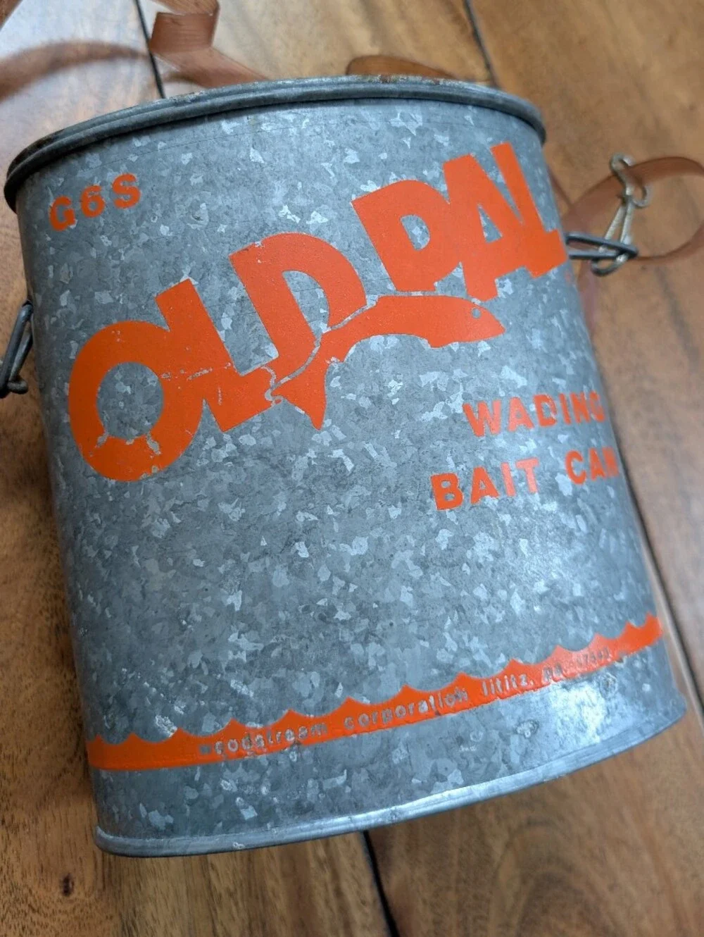 Old Pal Vintage Bait Can Crossbody Bag (OS)